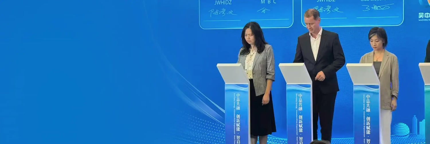 CEO Iwan Wuelser at conference in China